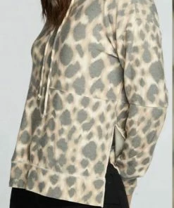 Best deal 🎉 Chaser Rpet Cozy Knit Hoodie With Side Slits in Jungle Leopard for 👩 women 💯