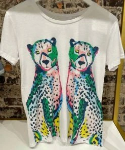 Promo 😍 Chaser Recycled Vintage Jersey Short Sleeve Crew Neck Everybody Tee in Reflected Painterly Cats for 👩 women 🔥