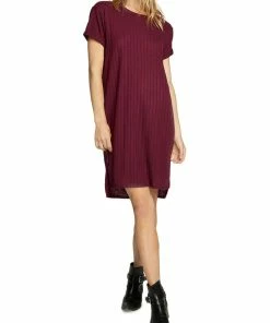 Cheap 💯 Chaser 👩 Womens Ribbed Knee T-Shirt 👗 Dress 🥰