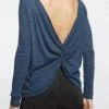 Cheap 💯 Chaser Long Sleeve Tri-Blend Twist Back Pullover in Amalfi for 👩 women 😉
